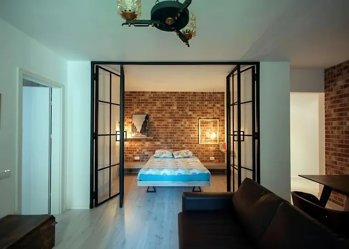 Retro Midtown Бухарест